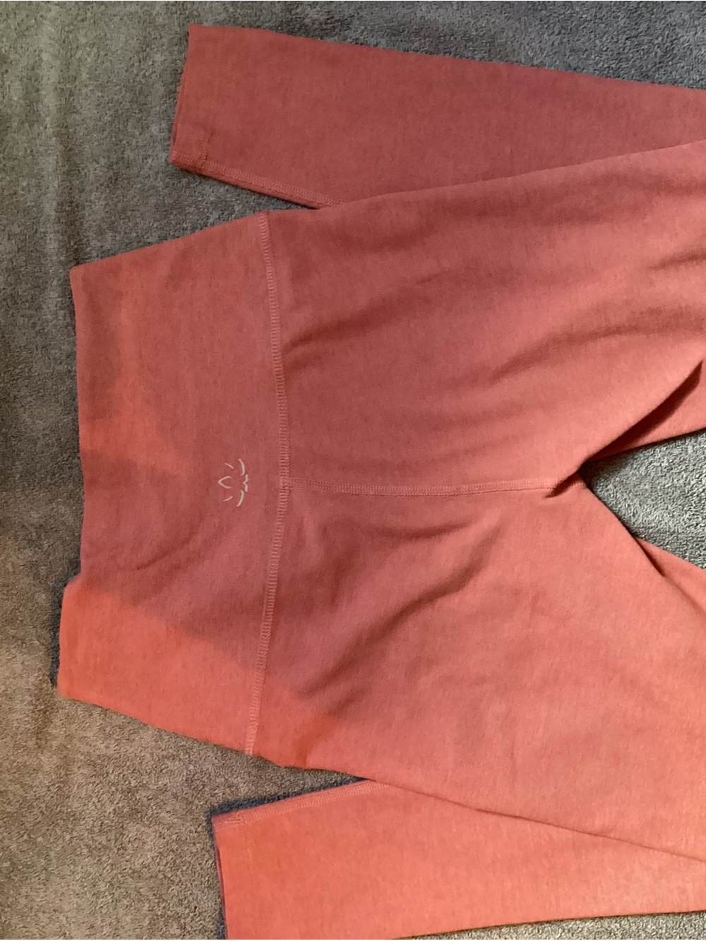 Beyond Yoga womans Coral Leggings with Logo